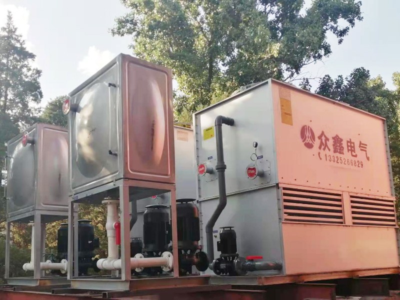 Fully enclosed water cooling customer site